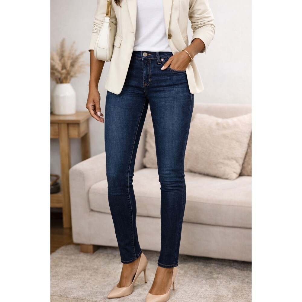 J Brand Cigarette Leg Jeans | Dark Wash | Size 29 | Inseam 34"